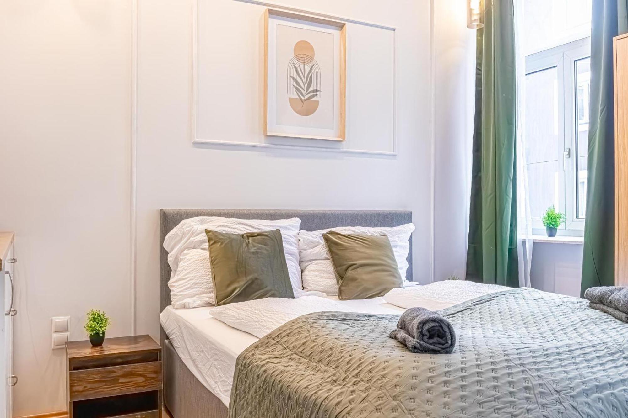 Spacious Shared Apartment Schoenbrunn Wien Exteriör bild